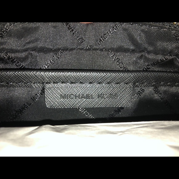 Michael Kor Bag (BRAND NEW) - Picture 3 of 3